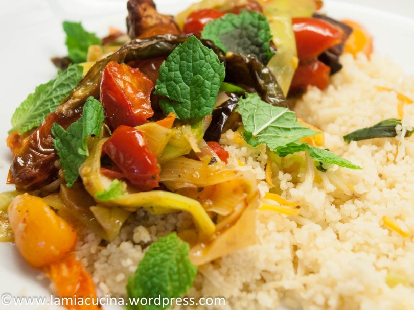 Aubergine, Lauch und Tomaten