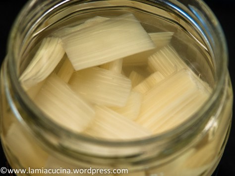 Kardy mit Fonduta und Trüffel