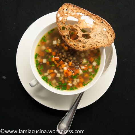 Linsensuppe mit Safran