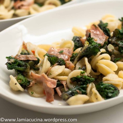 Flower Sprouts mit Orecchiette