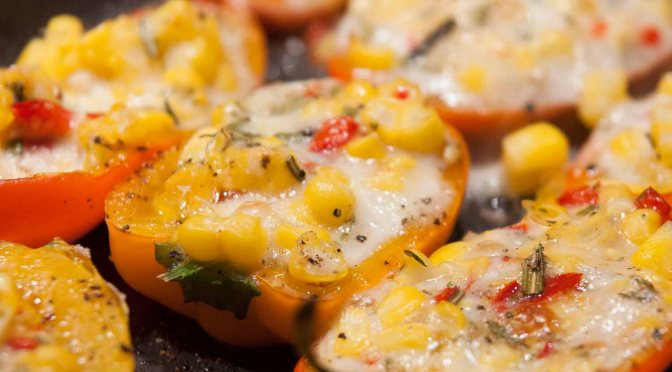 Mini-Peperoni, Süssmais, Taleggio, Pfifferlinge