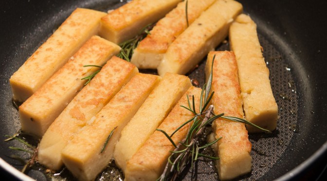 Panissa ligure mit Rübstielgemüse