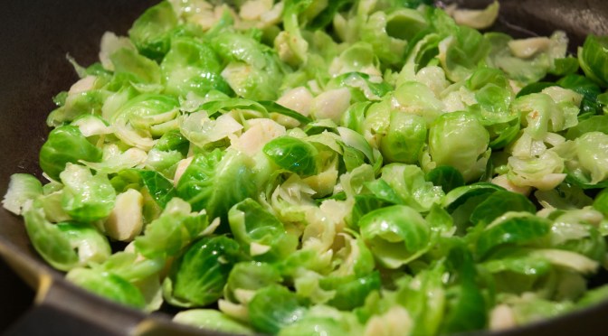 Buchweizenrisotto mit Rosenkohl