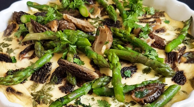 Spargel-Morchel Clafoutis