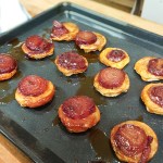 Tarte Tatin von Tropeazwiebeln