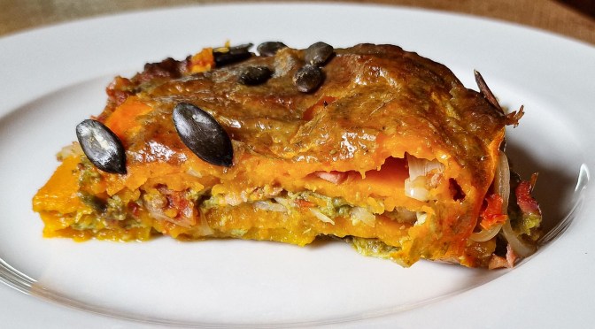 Zucca al forno con erbe aromatiche e speck
